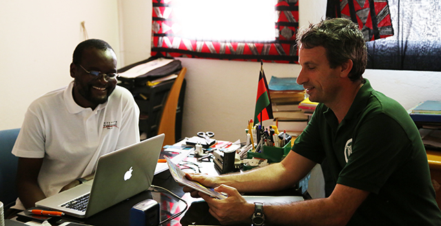 Rencontre avec Patrick Bwanali directeur du Andiamo Education Institutes de Balaka au malawi