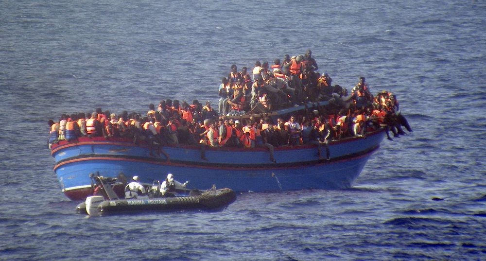 3 000 migrants sur les côtes Italiennes 3 000 migrants sur les côtes Italiennes