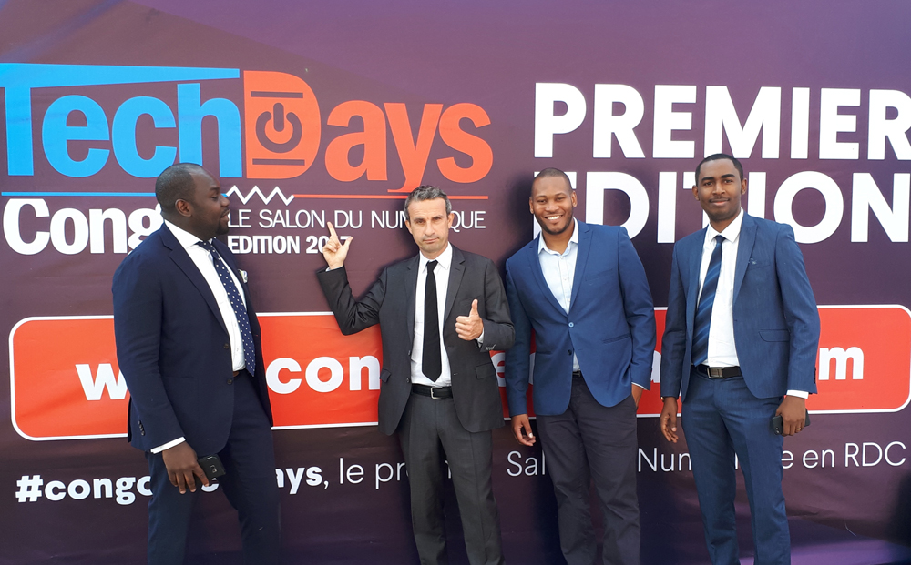 Yannick Mbiya de la Trust Merchant Bank - Thierry Barbaut d'Info Afrique - Ruddy Mukwamu de Maci Cash - Bonny Maya de eMart.cd aux Congo TechDays de Lubumbashi en RDC